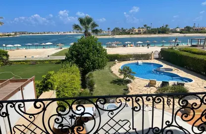Marina 6